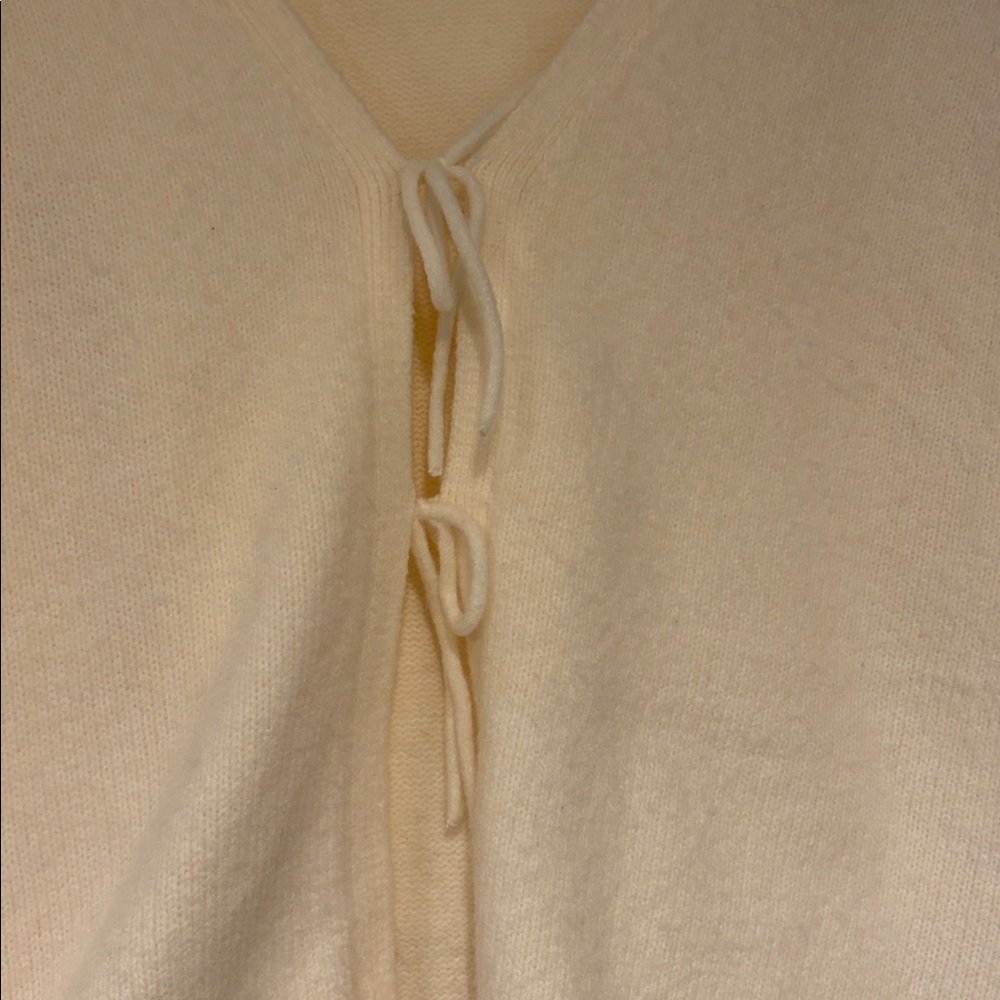 Sweater - Picture 3 of 4